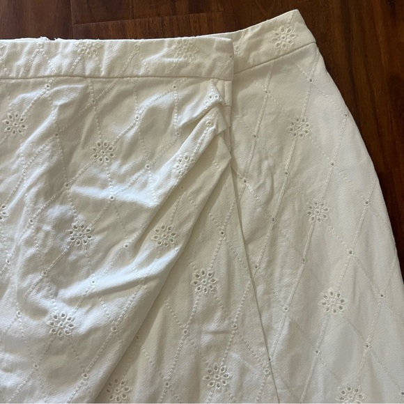 Lulus Truly Lovable Ivory Eyelet Embroidered Wrap Mini Skirt size XL - Picture 5 of 12
